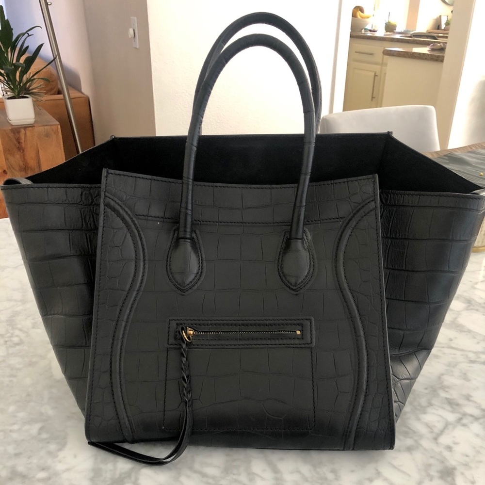 Celine Croc Embossed Phantom Sz Medium in Black